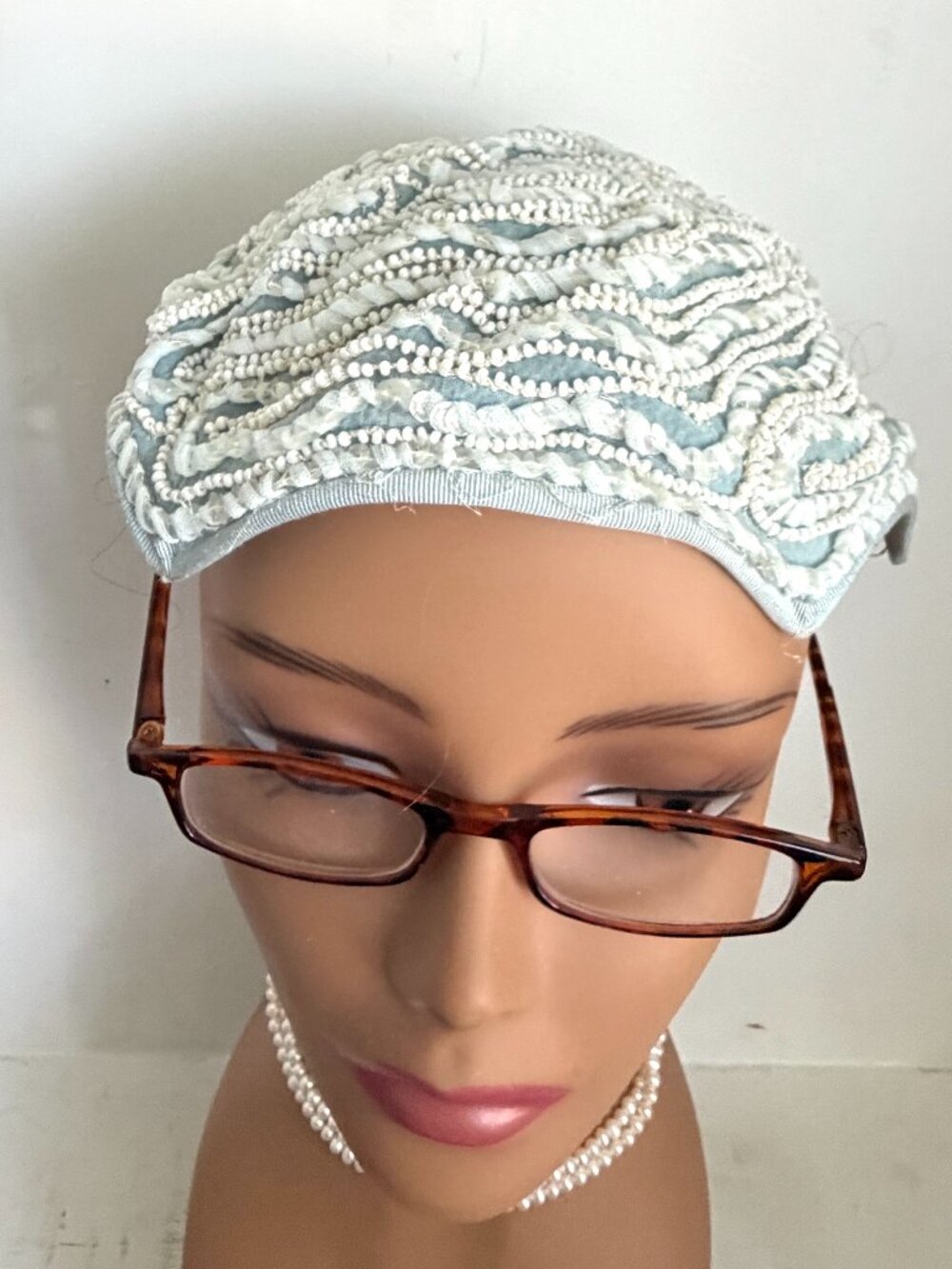 Vintage Amy New York Midcentury Beaded Pearl Skull Cap Crown Hat Fascinator